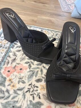 Windsor Black Quilted Slide Heels with Bow Detail